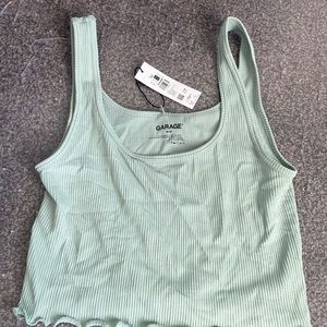 Garage seamless crop top